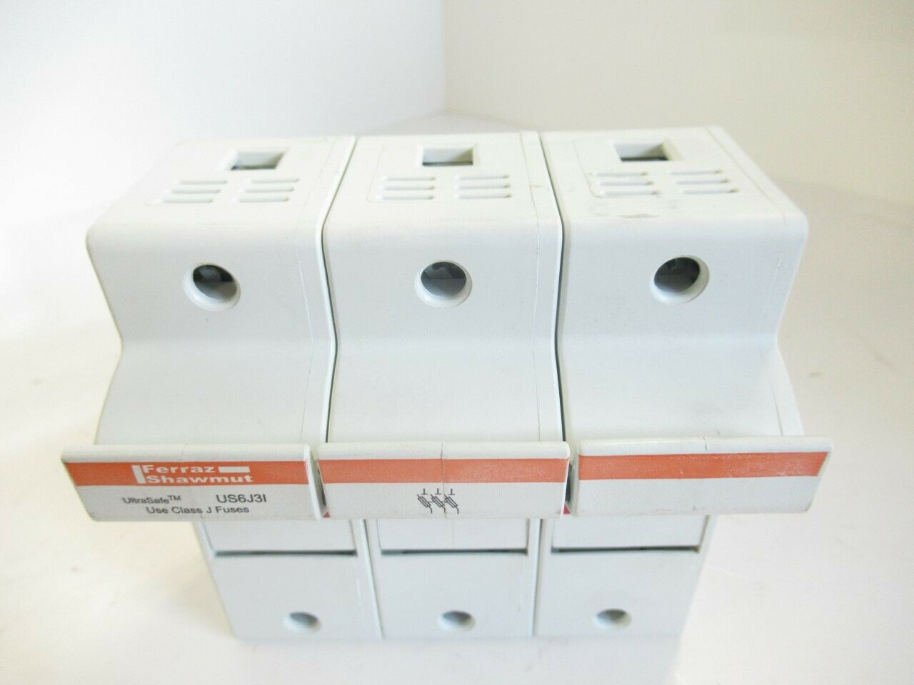 US6J3I M211381 Mersen Fuse Holder Class J, 3 Poles, Finger Safe (USED