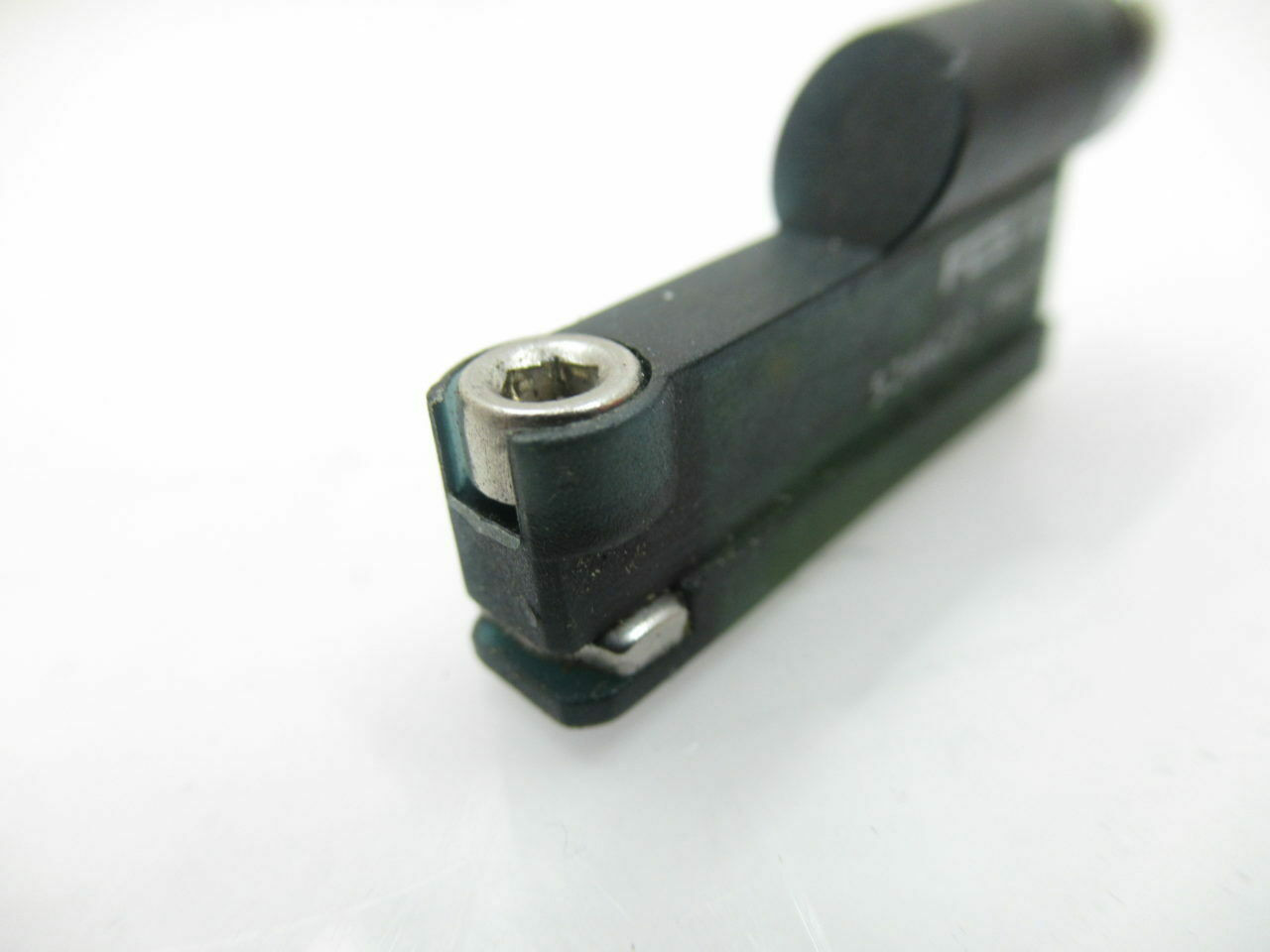 526622 P613 Festo Proximity Sensor (Used Tested) - PCM SURPLUS WORLD