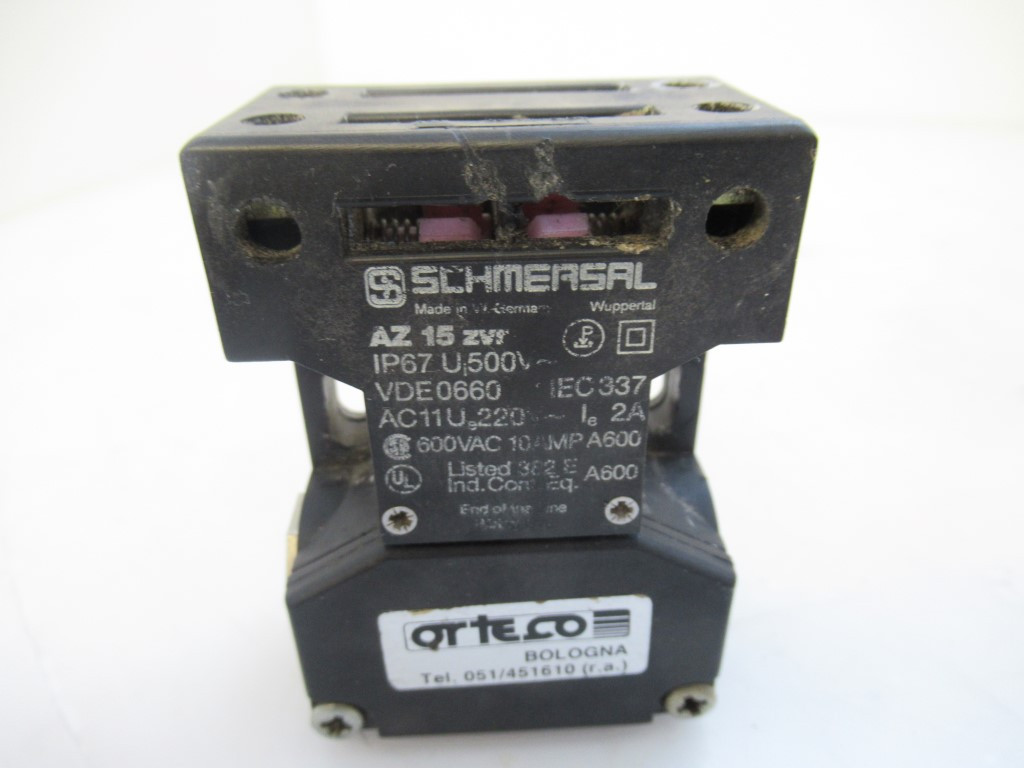 Schmersal AZ 15 ZV AZ15ZV SCHMERSAL Safety Switch - PCM SURPLUS WORLD