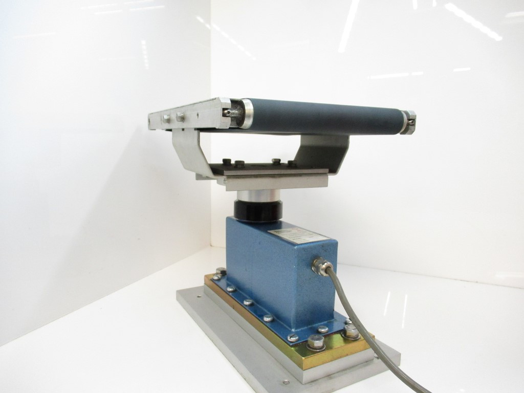 Huntleigh 240 Load Cell With Conveyor And Belt, 12In Long X 5.75In Wide ...