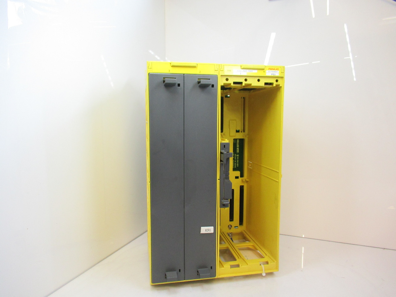 Fanuc A05B-2500-C003 4 Slot Plc Rack W/ Dual Fan - PCM SURPLUS WORLD