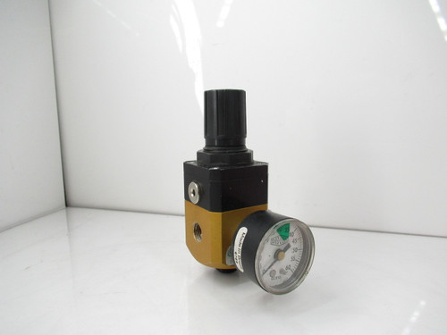 Pneumax 17112B.A Pressure Regulator W/ GC610 Dry Gauge, 0-60psi
