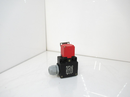 Pizzato FX692-D1 Key Operated Safety Switch, 600V AC
