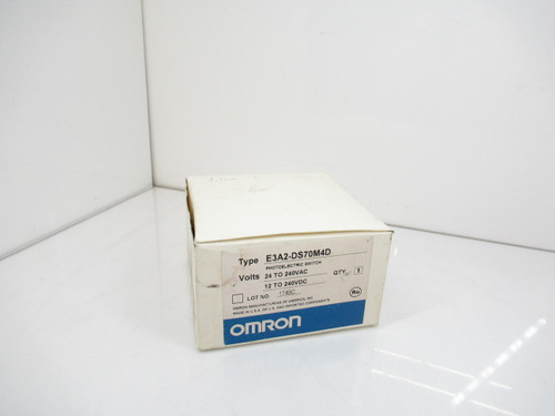 Omron E3A2-DS70M4D Photoelectric Switch, 250V AC