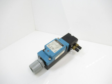Honeywell Microswitch MPSD11 Relay With MPF1 Fiber Optic Head - PCM ...
