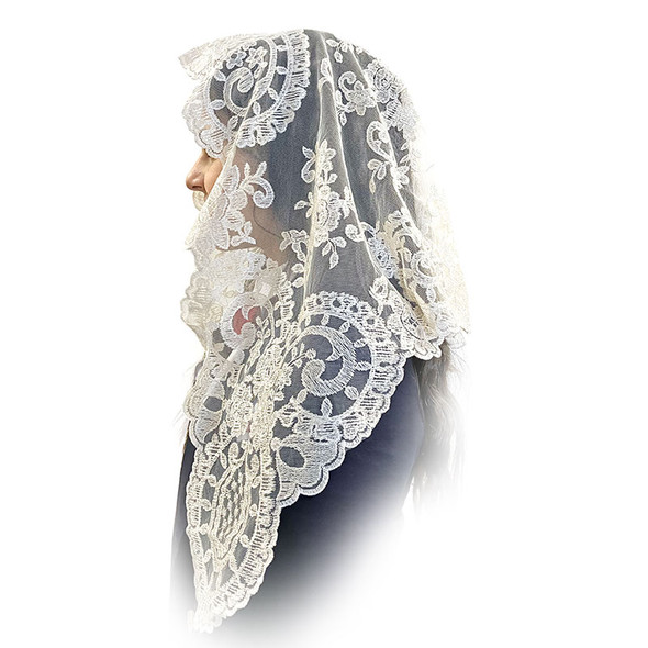 Medallion Spanish Lace Veil – Ivory