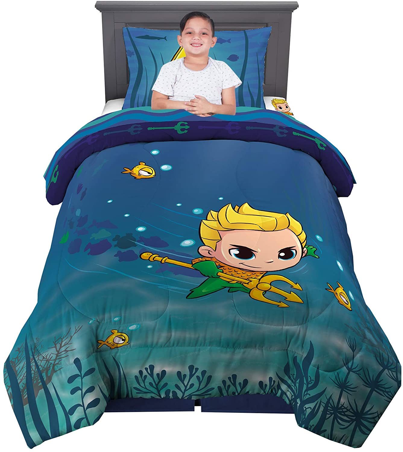 character bedding sets twin