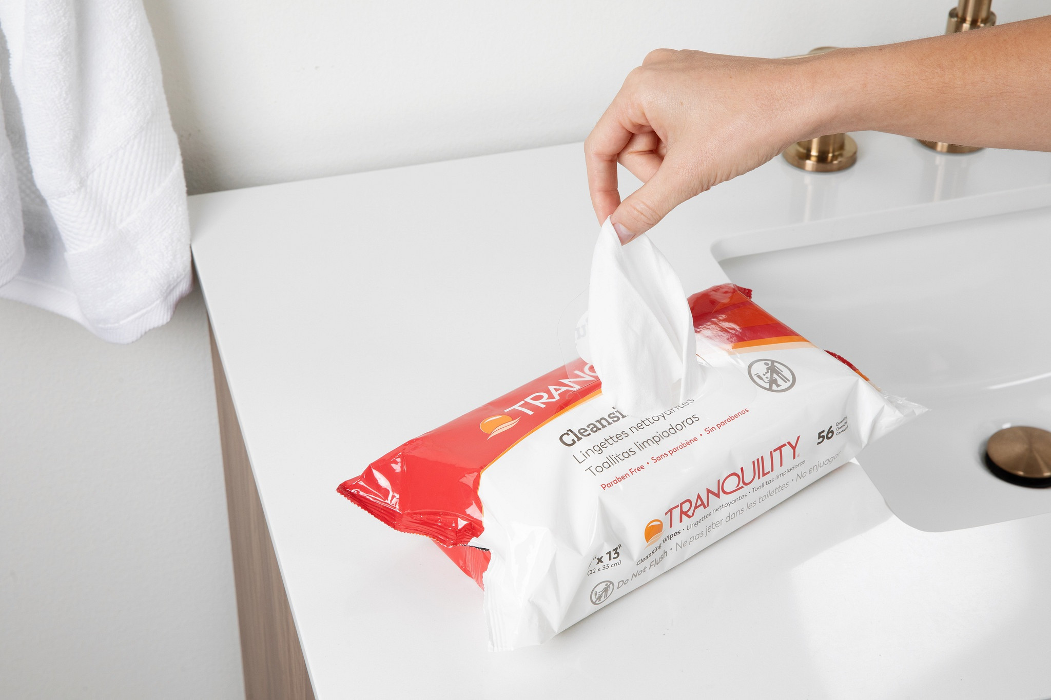 Tranquility Premium Disposable Cleansing Wet Wipes