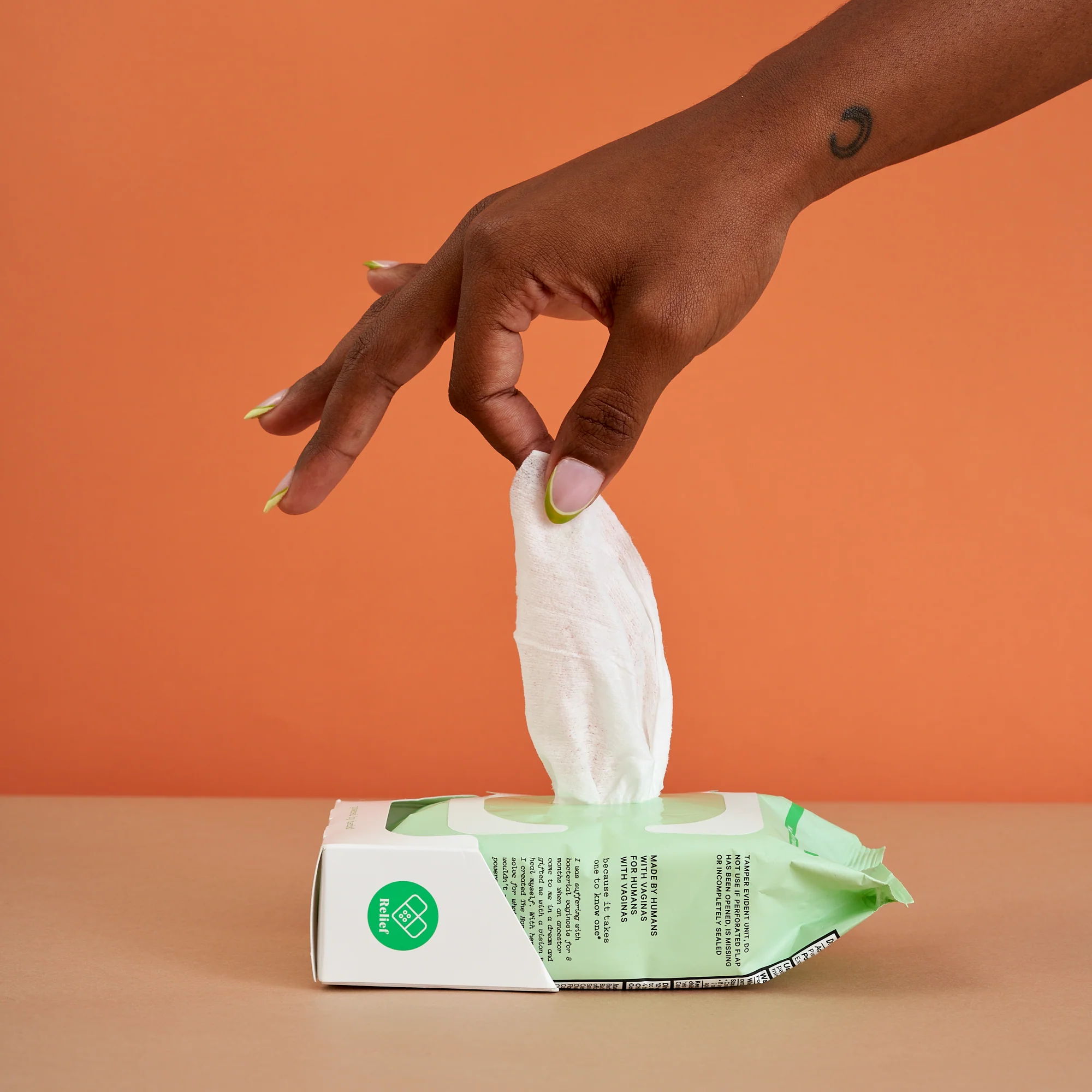 The Honey Pot Anti-Itch Wipes with 1% Pramoxine & Witch Hazel