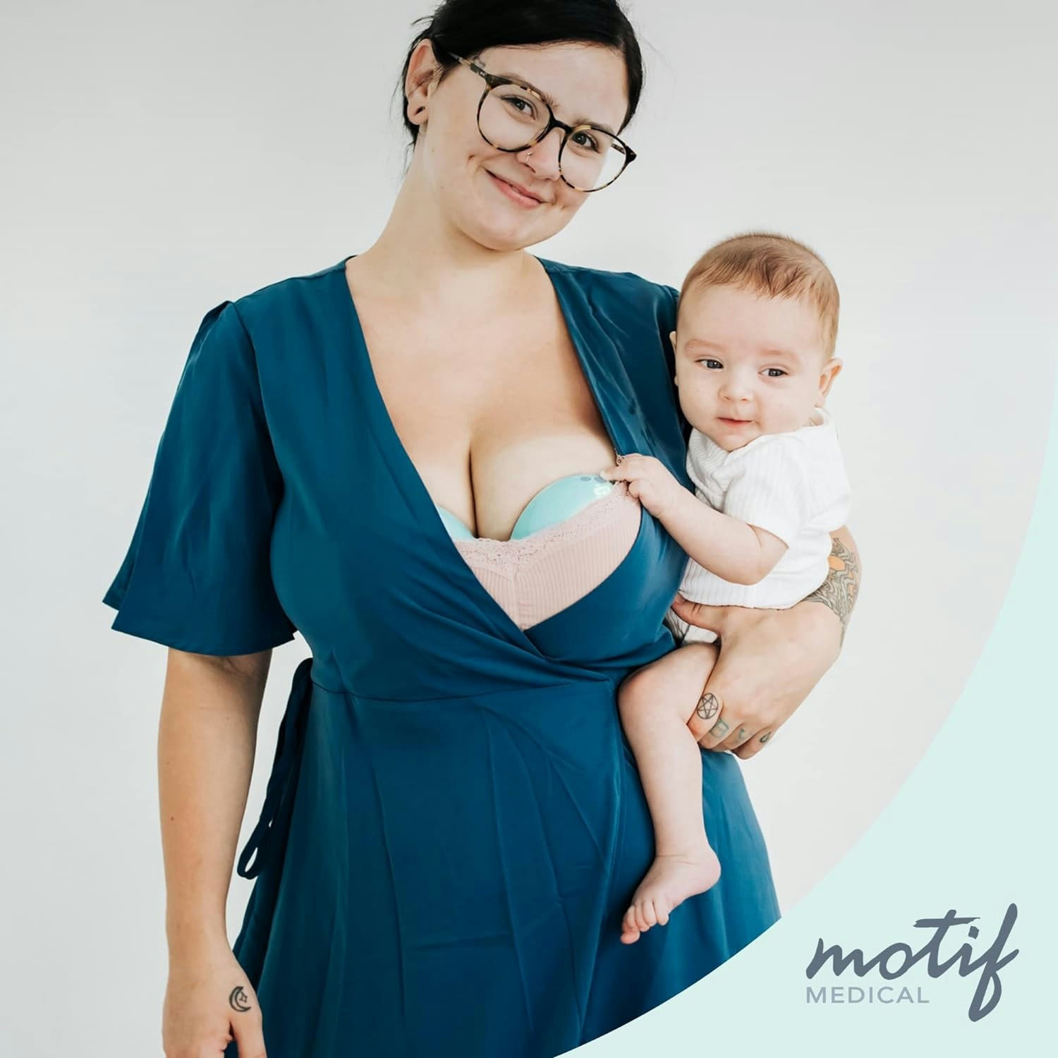 Motif Aura Hands-Free Double Electric Breast Pump