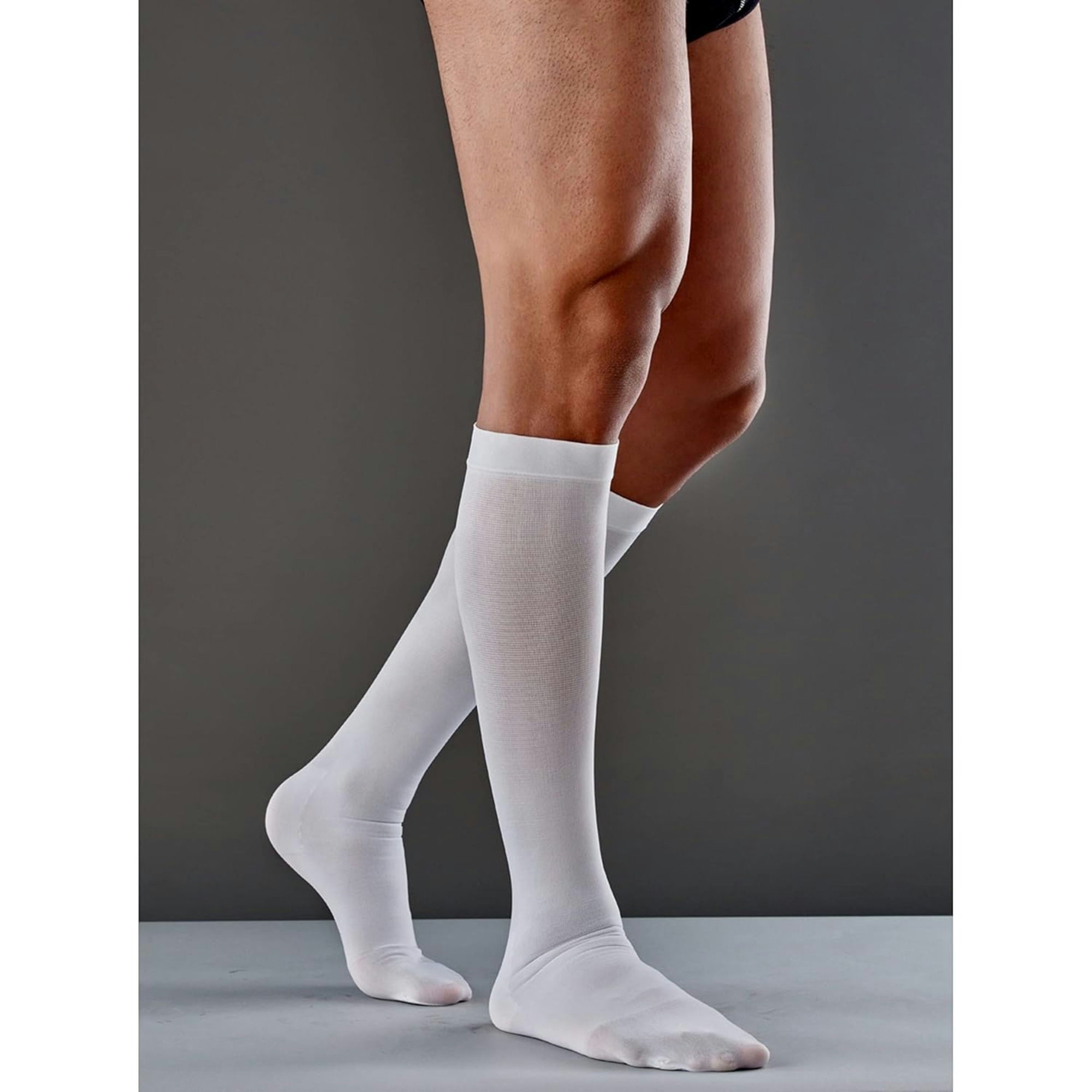 3M FUTURO Anti-Embolism Knee Length Stockings, Moderate