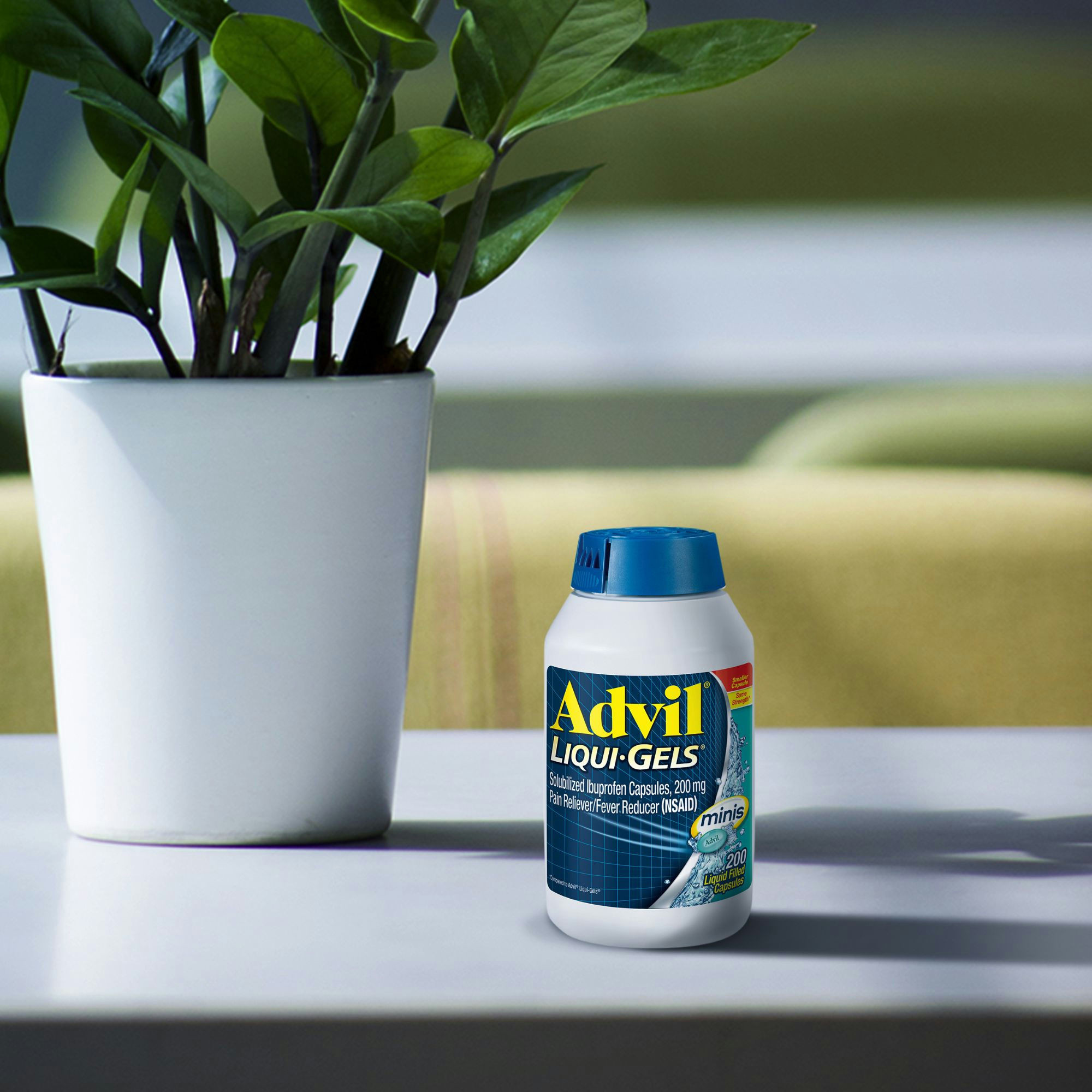Advil Liqui-Gels Minis Pain Reliever & Fever Reducer