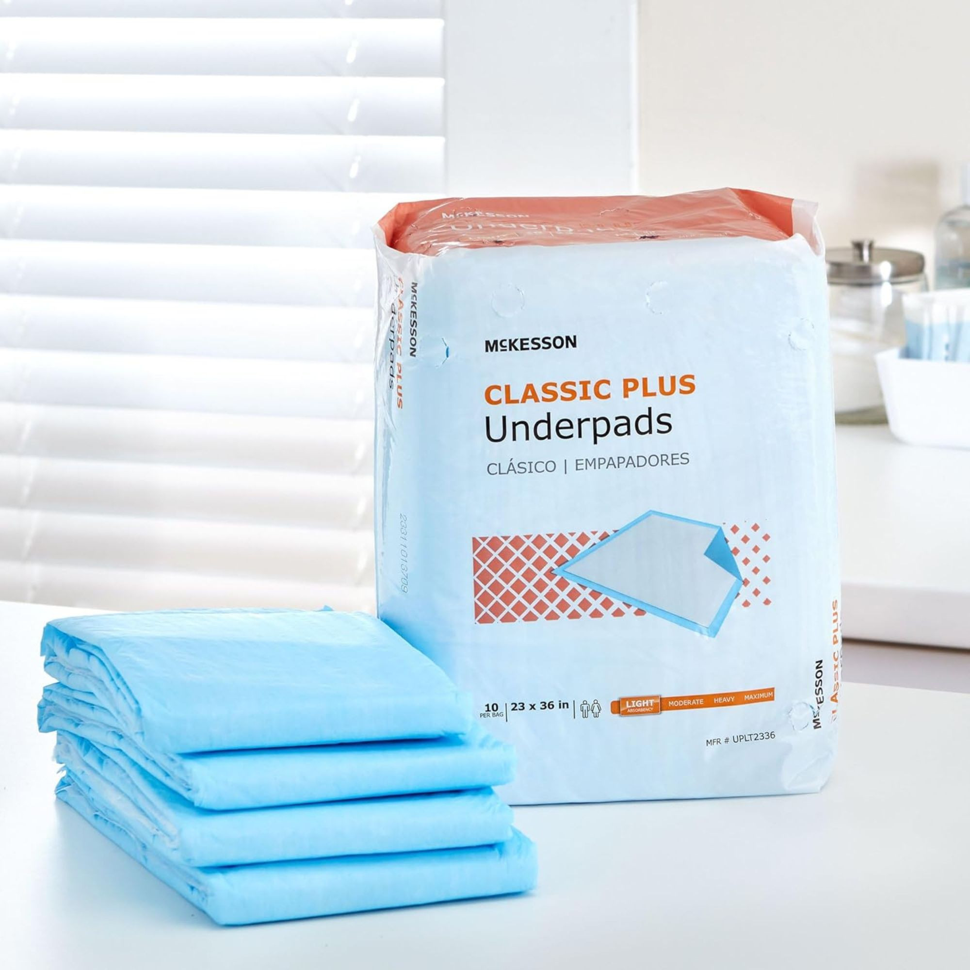 McKesson Classic Underpads, Light Absorbency