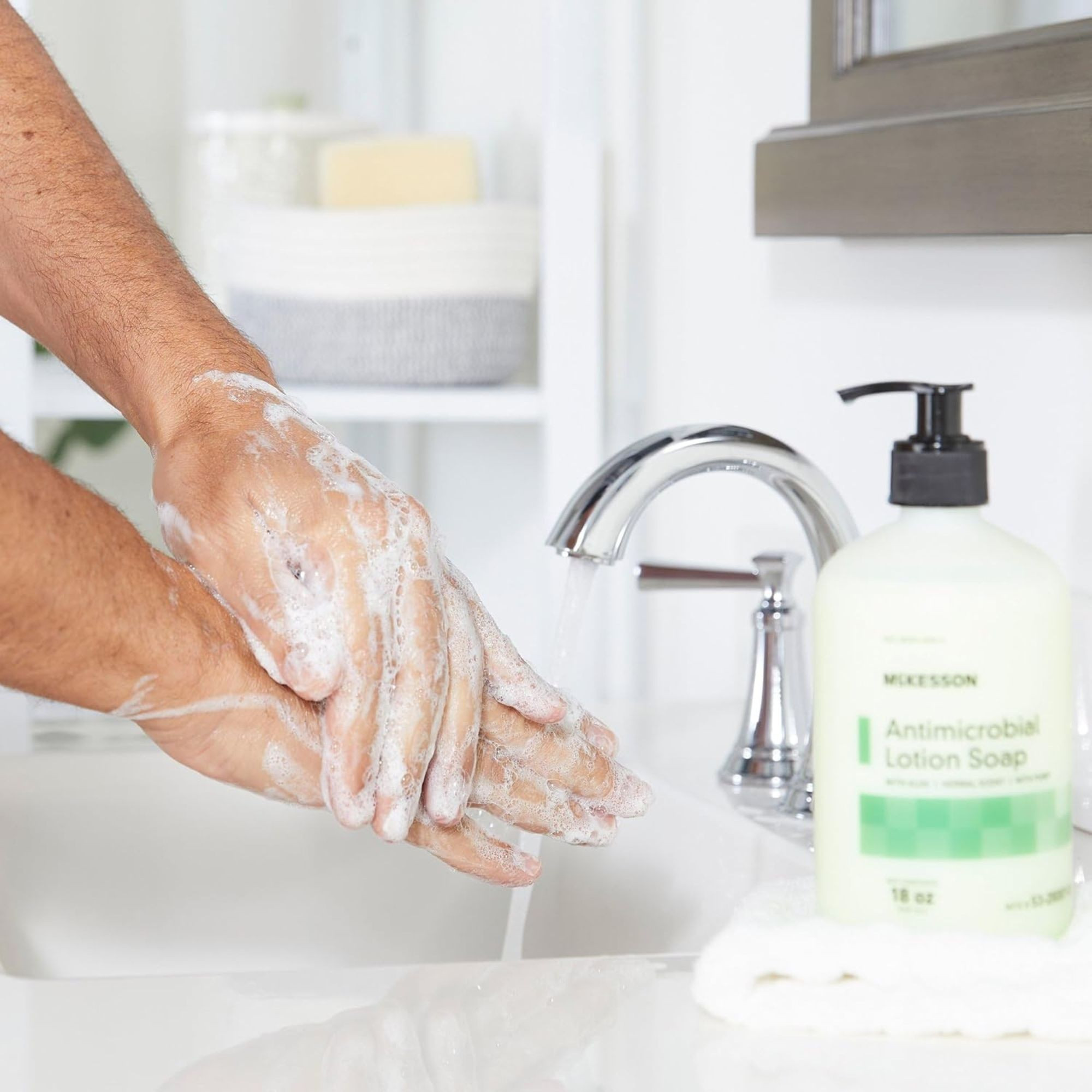 McKesson Antimicrobial Lotion Soap with Aloe