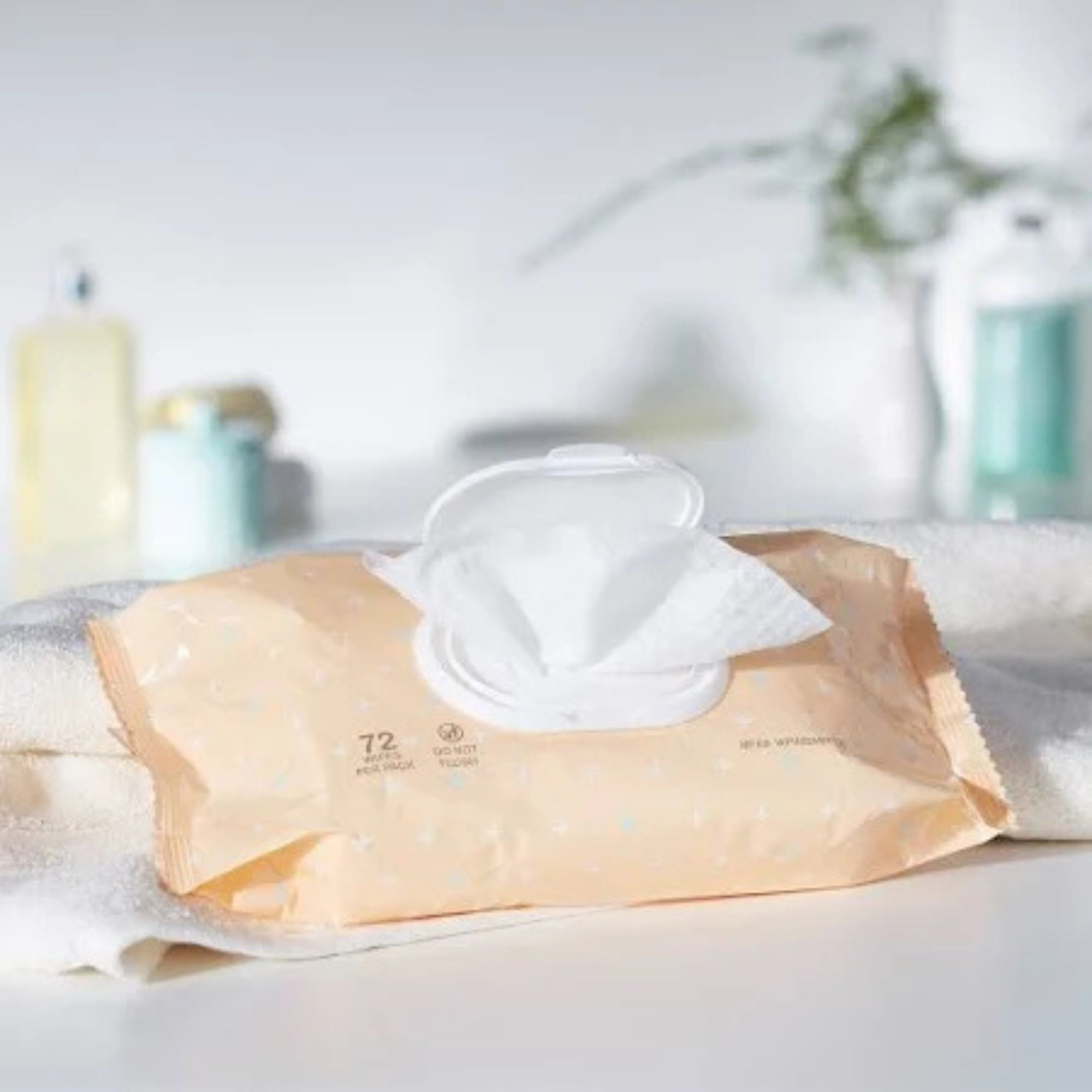 McKesson Baby Wipes with Aloe and Vitamin E