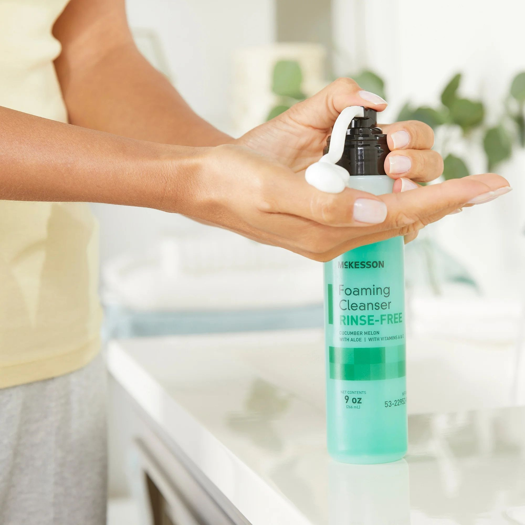 McKesson Rinse-Free Cleanser