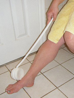 Maddak Lotion Applicator, Ribbed Handle, 12"