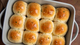 Fluffy Rosemary Dinner Rolls