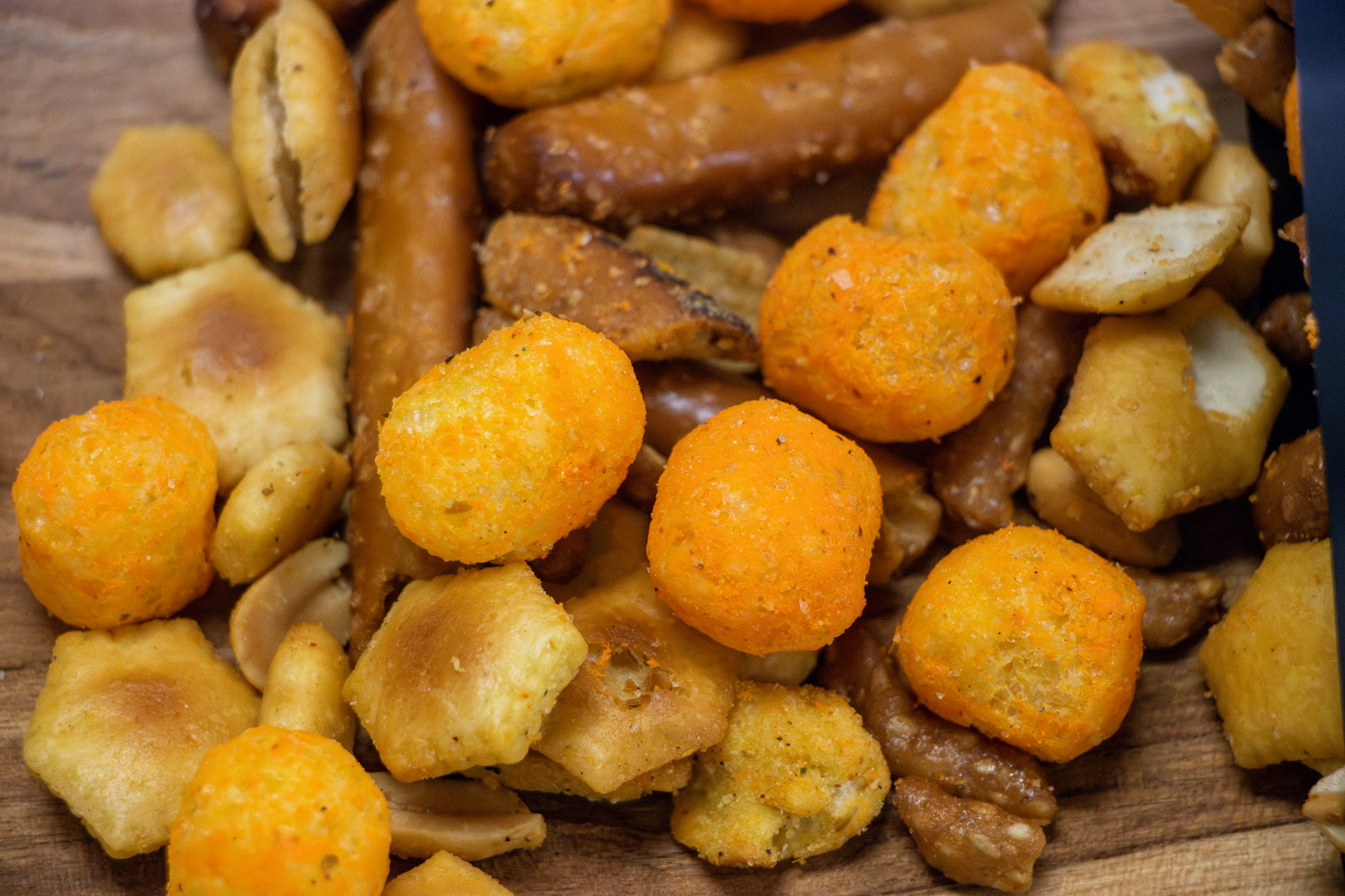 WingMan Snacks Happy Hour Heat