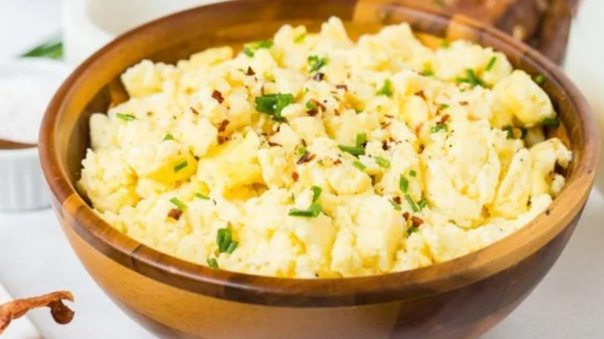 Barb’s Basil Scrambled Eggs