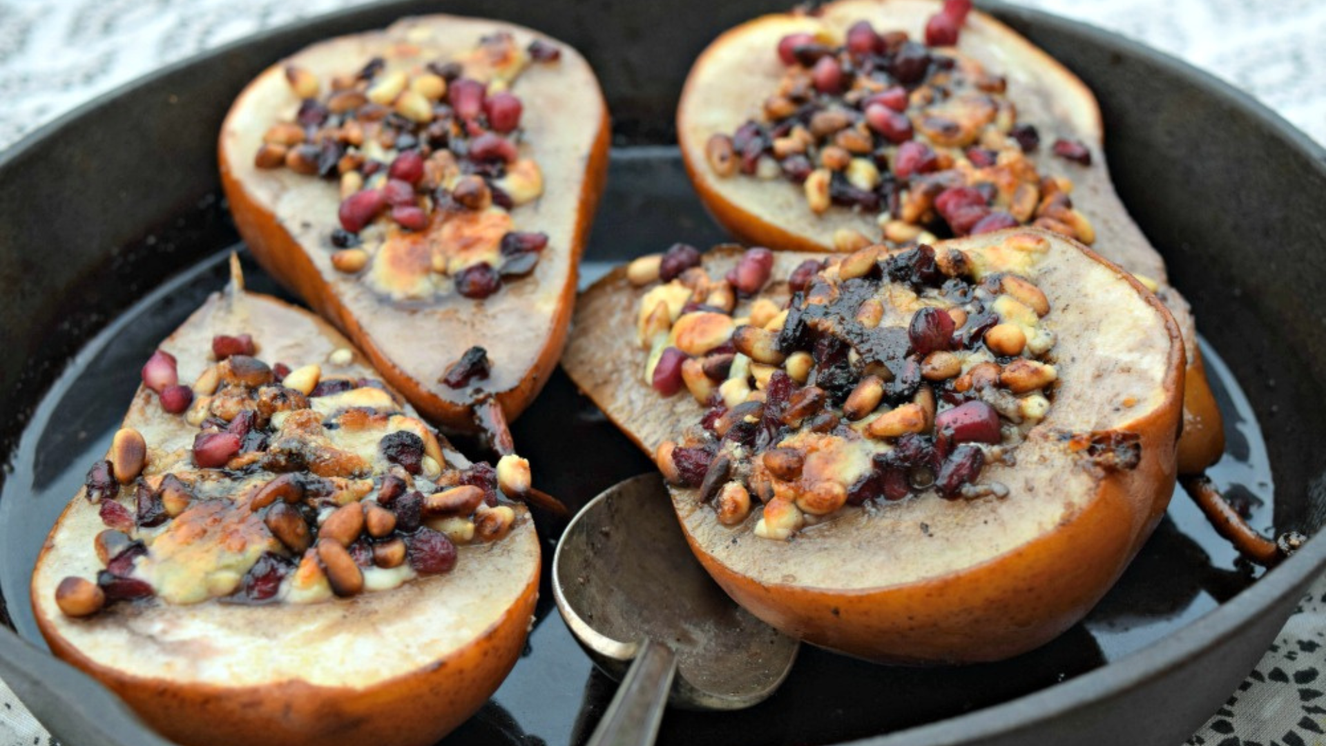 Pomegranate Baked Pears