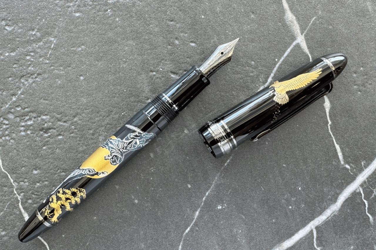 Sailor 1911 Ninja 2nd Maki-e 14K Katana Fountain Pen Sailor 1911 Ninja 2nd Maki-e 14K Katana Fountain Pen