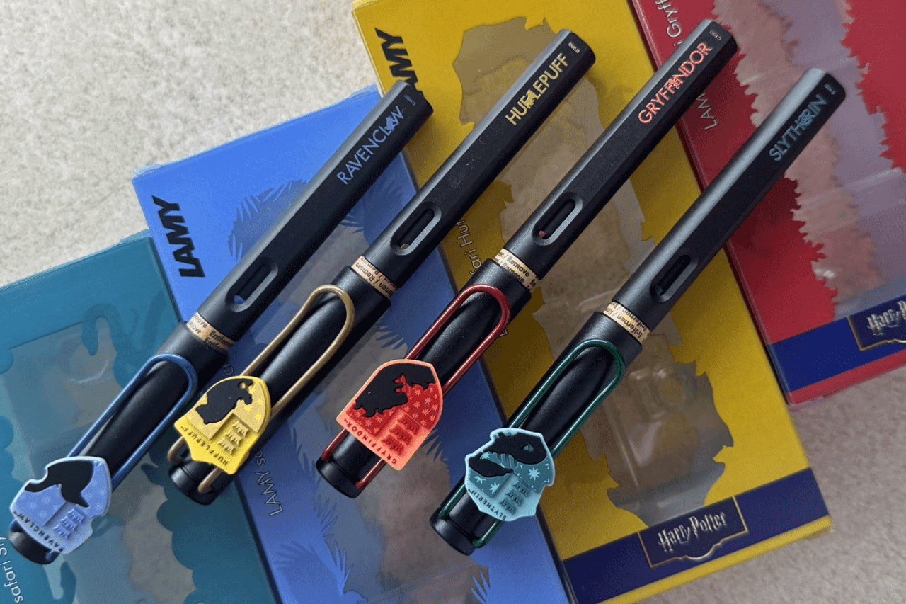 Lamy Safari Harry Potter Gryffindor Fountain Pen