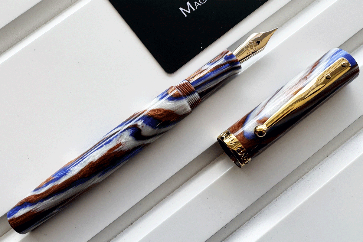 Magna Carta Mag 600 Sea Mist Fountain Pen