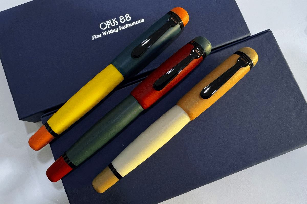 Opus 88 Omar Christmas Fountain Pen