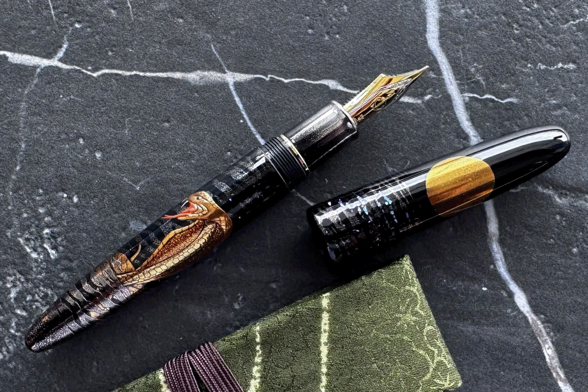 Sailor King Of Pens Cobra in the Moonlight (Cobra to Gekkou) Fountain Pen