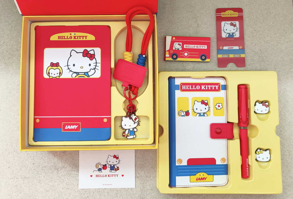 LAMY Safari X Hello Kitty Fountain Pen Gift Set
