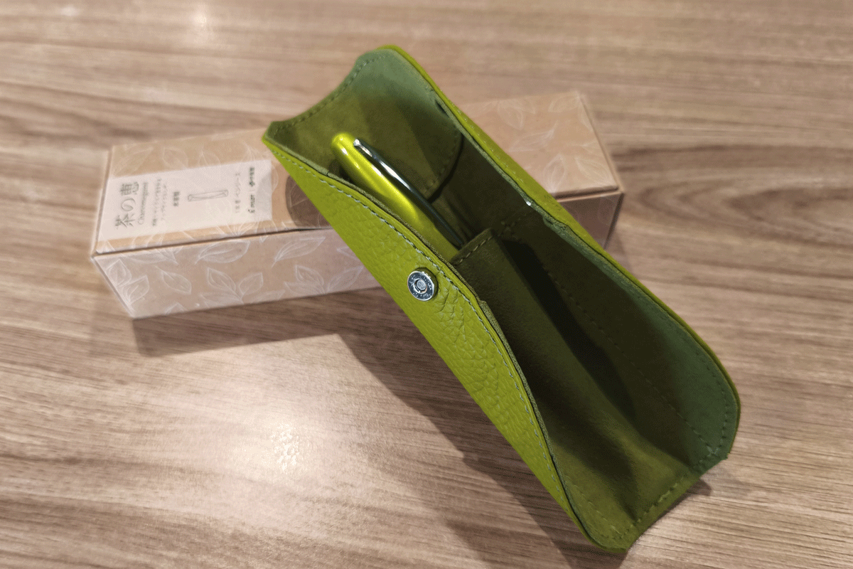 Pilot MR Chanomegumi Leather Pen Pouch Light Green