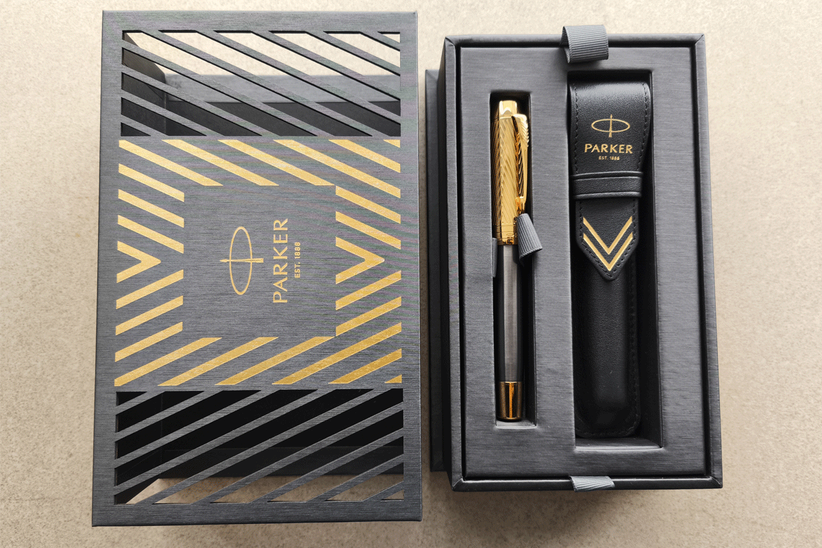 Parker Duofold Pioneers Arrow GT Fountain Pen Medium GB