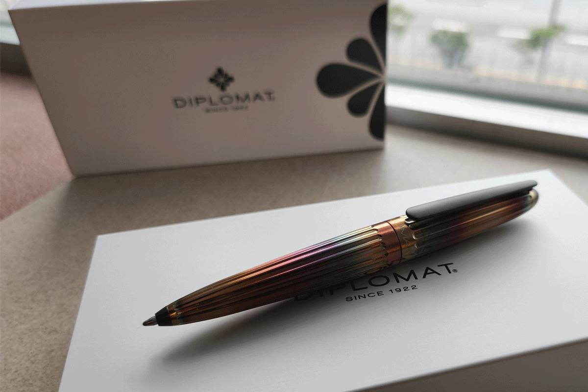 Diplomat Aero Flame Ballpoint Pen