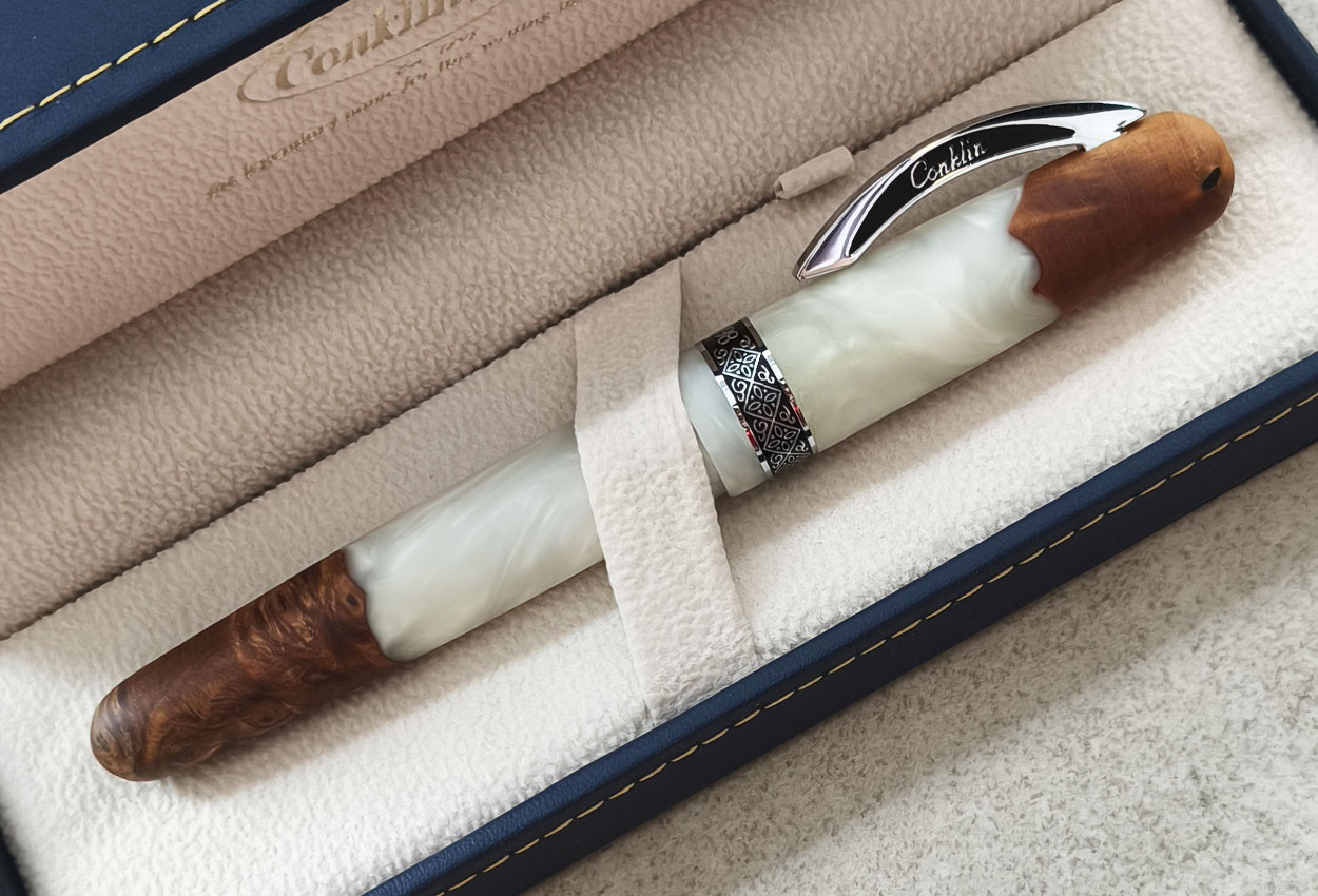 Conklin 1898 LE Spectra Fusion White CT Fountain Pen