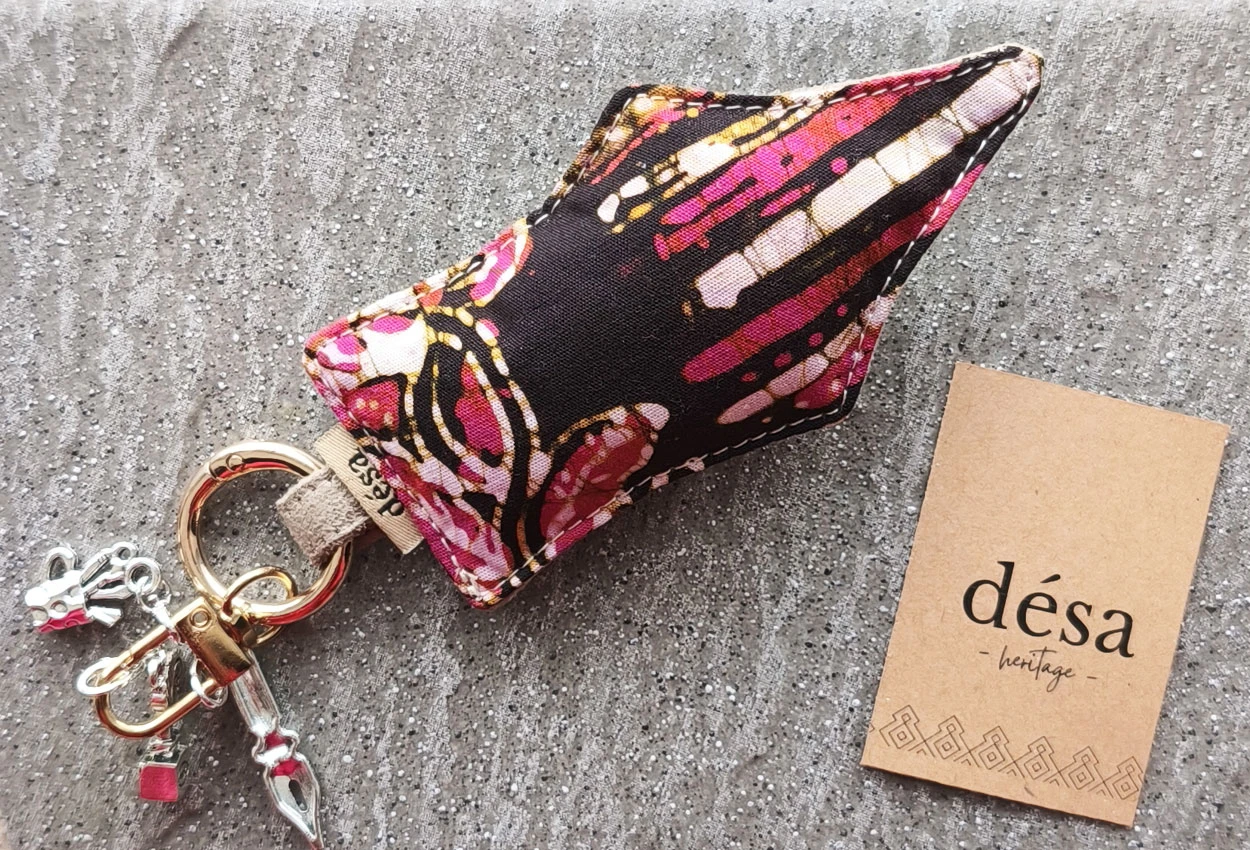 Desa Heritage Batik Keychain/Charm Design A