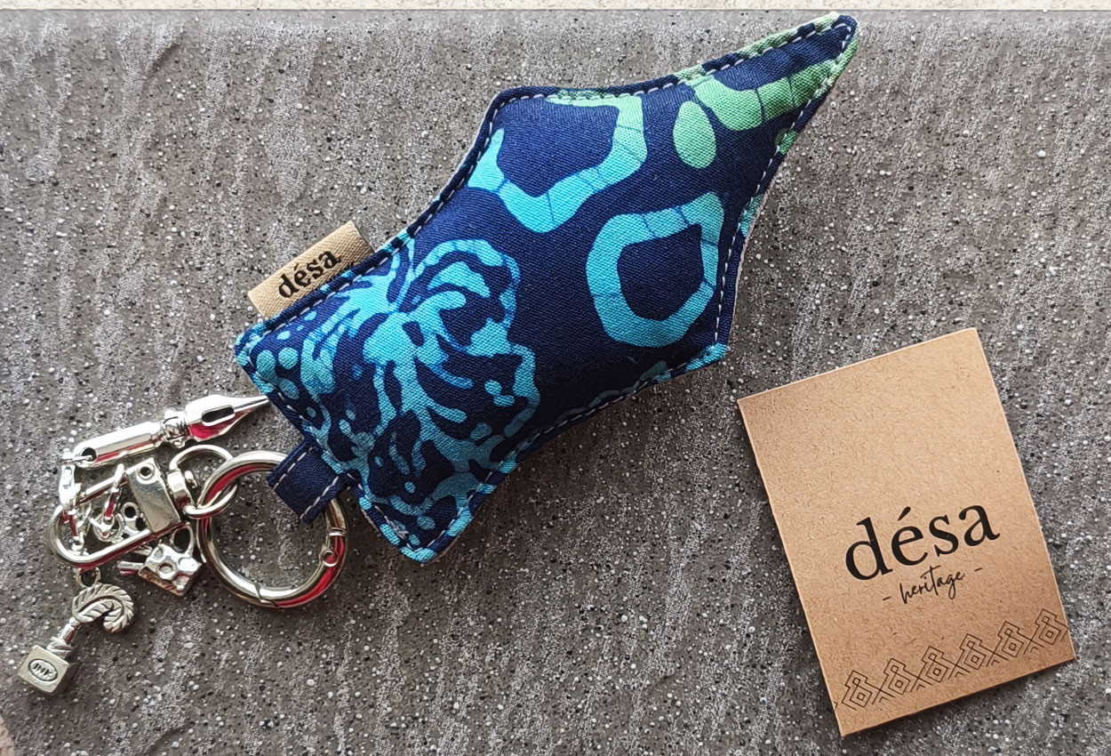 Desa Heritage Batik Keychain/Charm Design C