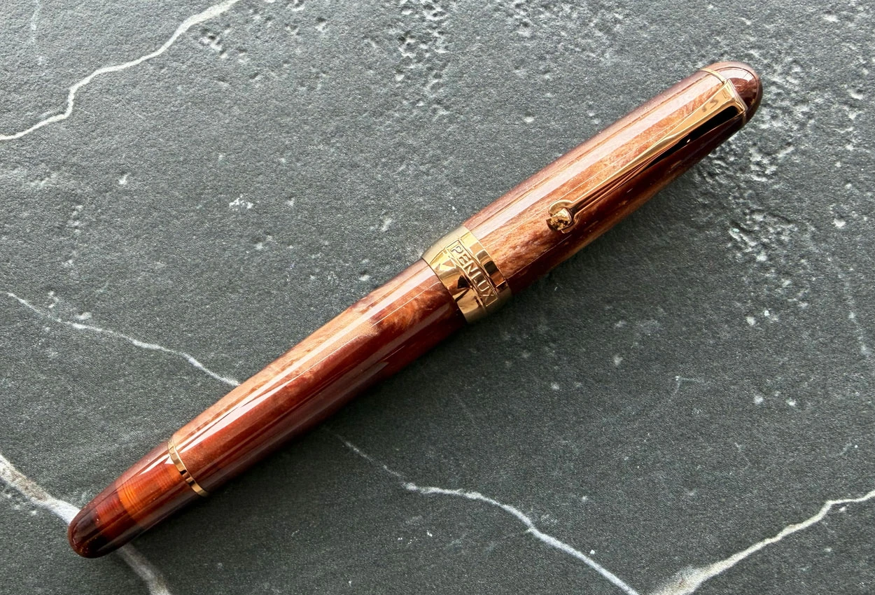 Penlux Masterpiece Delgado Golden Beryl Fountain Pen