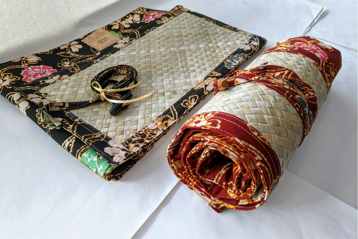 Desa Heritage Batik Textile Pen Roll For 18 Pens  Design A BLACK
