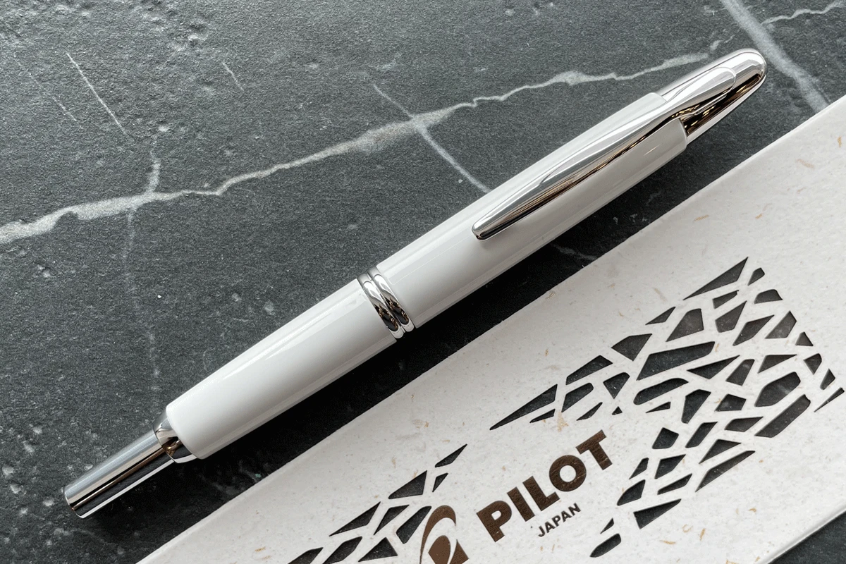 Pilot Vanishing Point White Fountain Pen with 18K Nib
