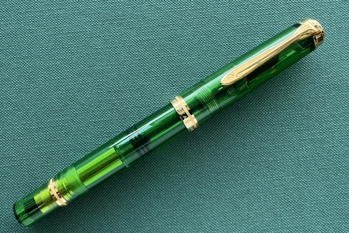 Pelikan Souveran M800 Special Edition Green Demonstrator GT Fountain Pen