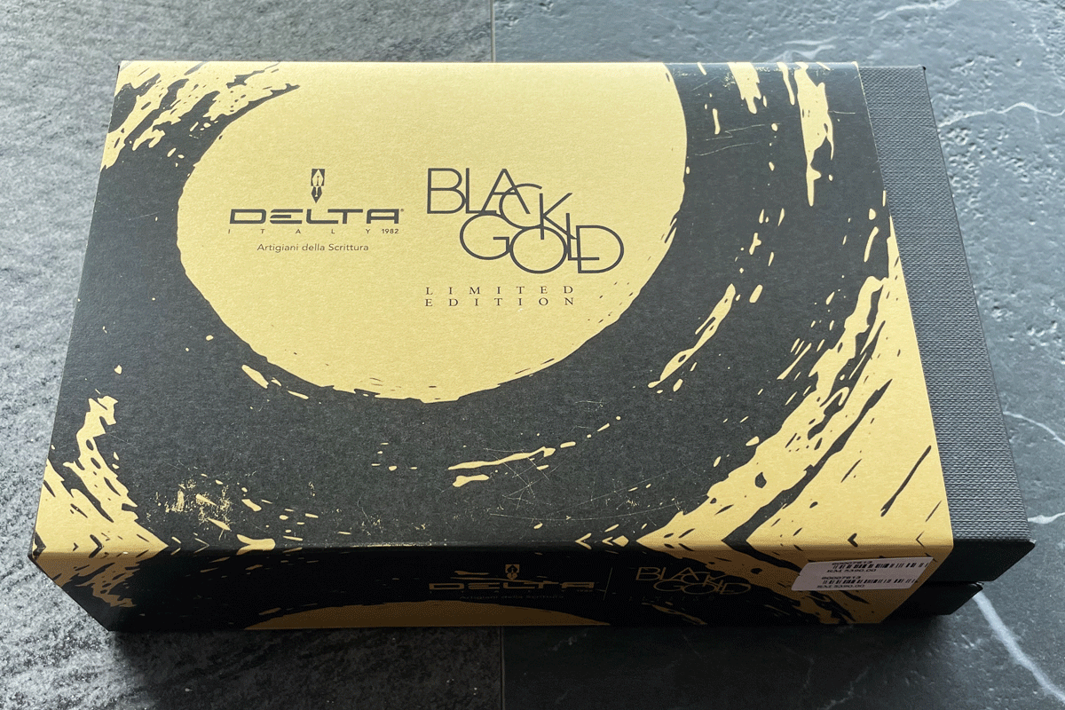 Delta Black Gold Asia Limited Edition Fountain Pen 14K Fine Nib