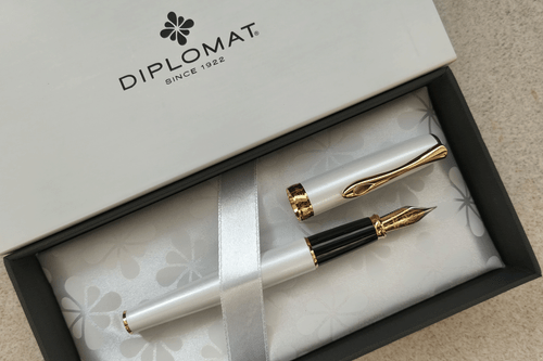 Diplomat Excellence A2 Pearl White Gold Fountain Pen