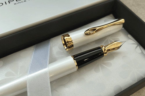 Diplomat Excellence A2 Pearl White Gold Fountain Pen