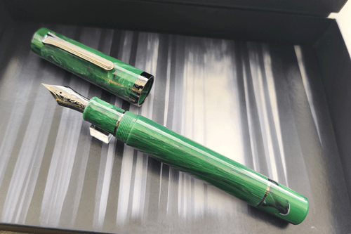 Sailor Luminious Shadow Grove Green Fountain Pen Medium 21K Nib