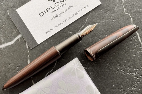 Diplomat Aero Black Forest Fountain Pen