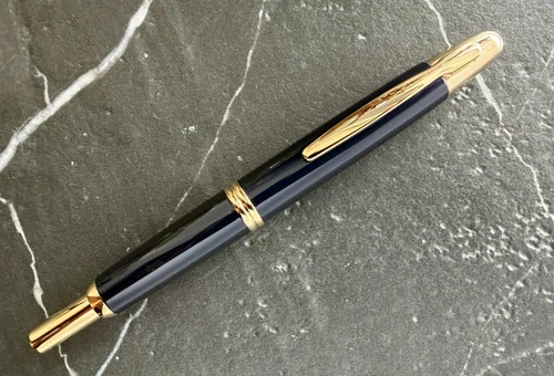 Pilot Vanishing Point Blue Mica Fountain Pen with 18K Nib