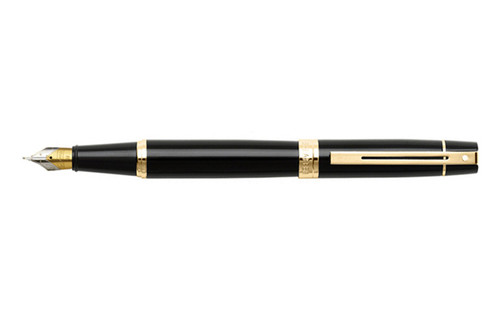 Sheaffer 300 Glossy Black GT Fountain Pen Medium Nib