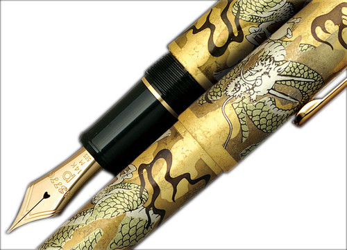 Platinum 3776 Century Kanazawa-haku Rising Dragon Fountain Pen