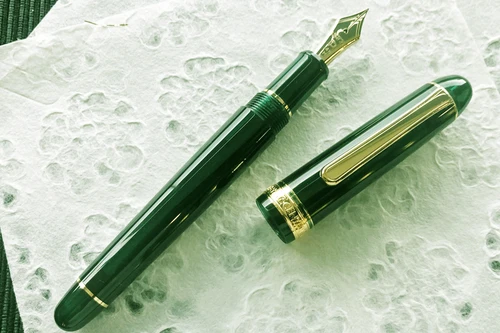 Platinum 3776 Century Laurel Green Fountain Pen